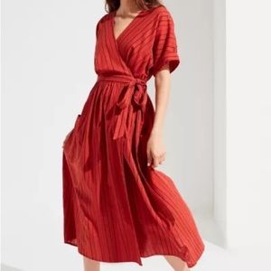 Urban Outfitters Gabrielle Linen Wrap Midi dress Size Medium Red Stripe dress